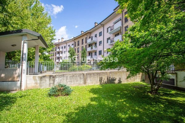 appartamento in vendita a Magenta