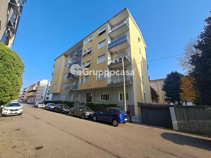 appartamento in vendita a Magenta