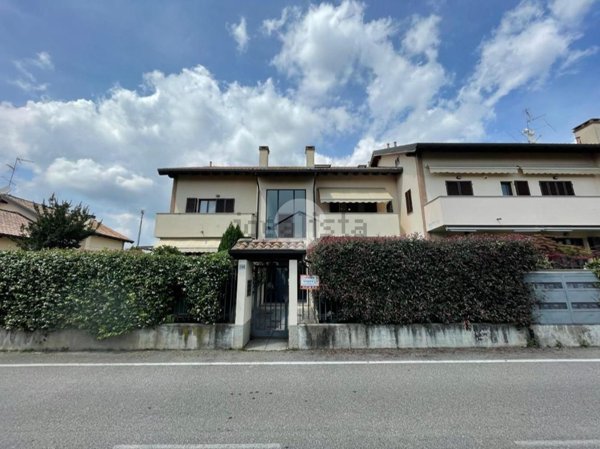 appartamento in vendita a Magenta