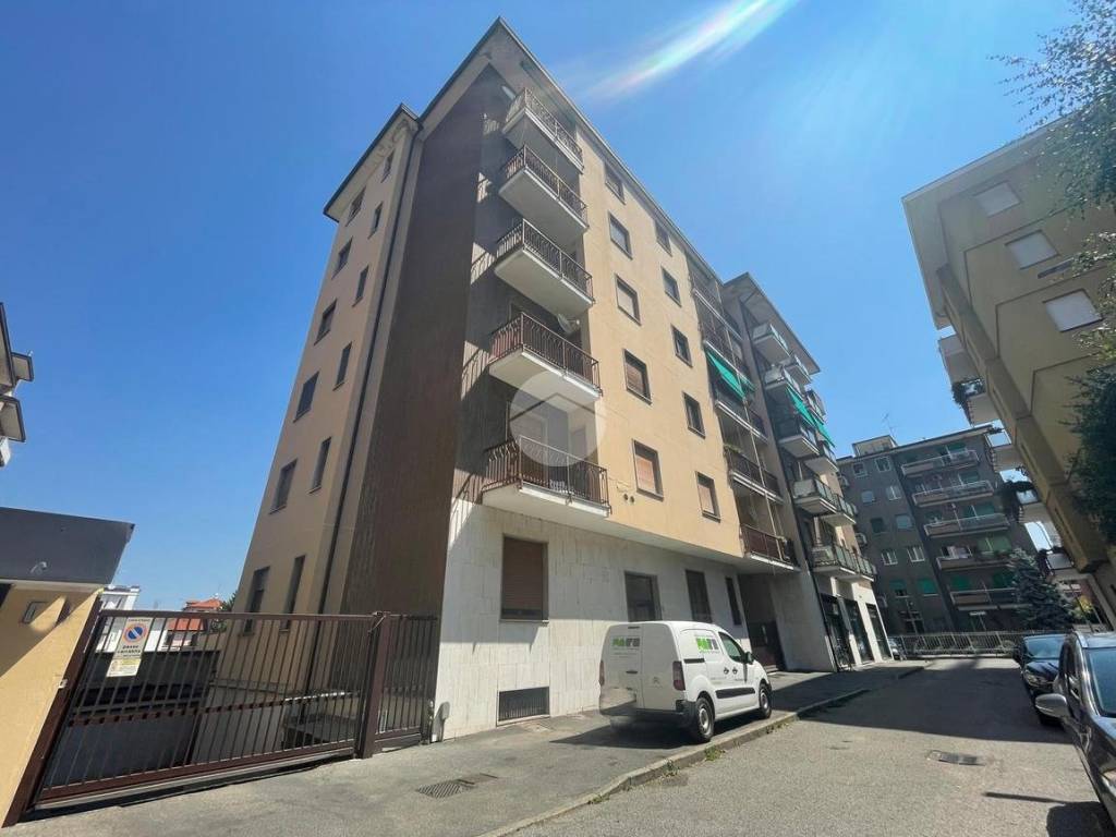 appartamento in vendita a Magenta