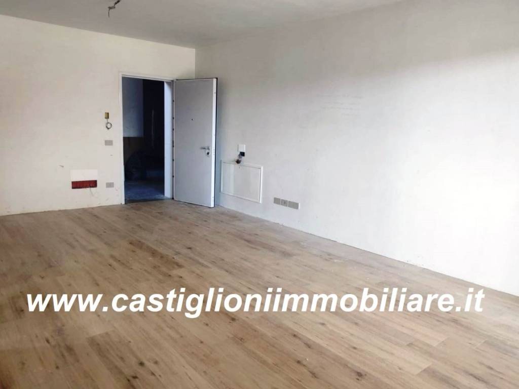 appartamento in vendita a Magenta