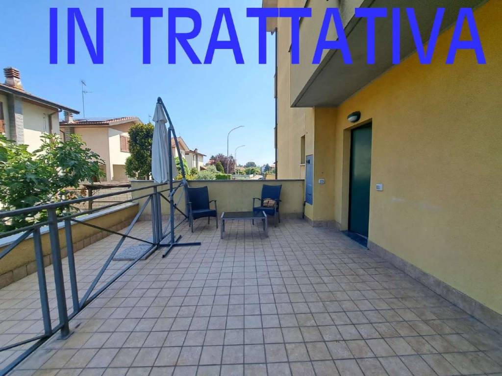 appartamento in vendita a Magenta in zona Ponte Nuovo