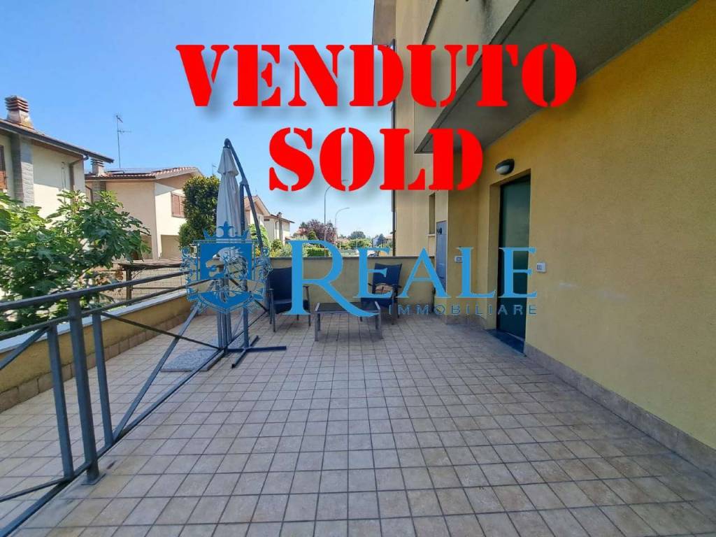 appartamento in vendita a Magenta in zona Ponte Nuovo