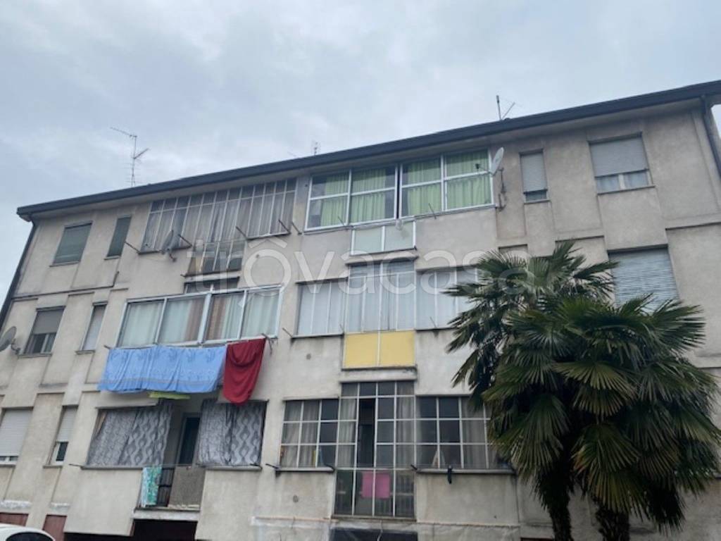 appartamento in vendita a Magenta