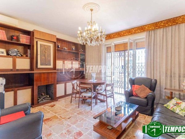 appartamento in vendita a Magenta