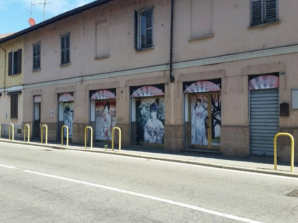 negozio in vendita a Magenta