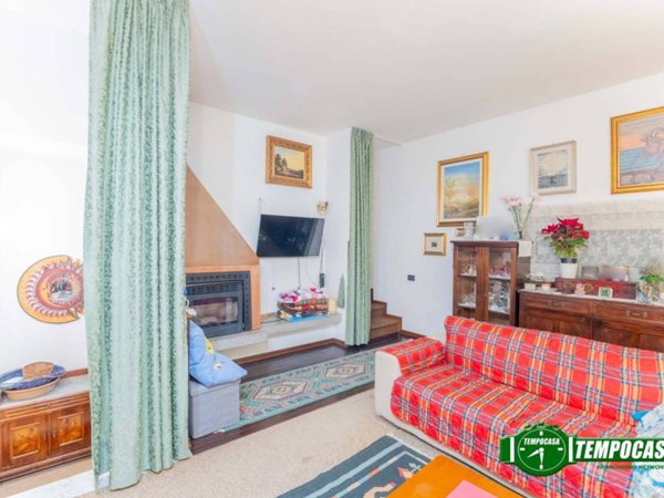 appartamento in vendita a Magenta in zona Ponte Vecchio