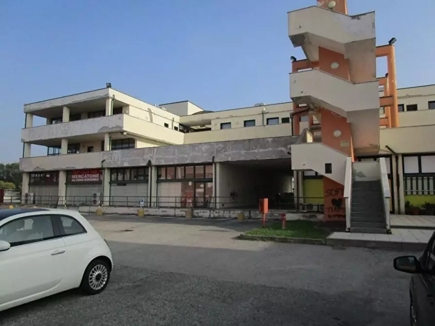 ufficio in vendita a Magenta