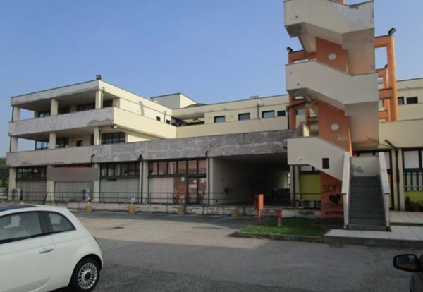 ufficio in vendita a Magenta