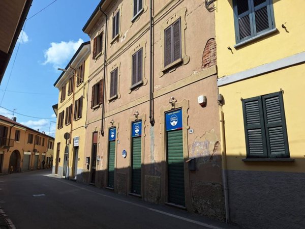 casa indipendente in vendita a Magenta