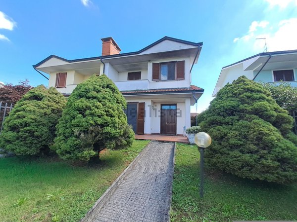 appartamento in vendita a Magenta