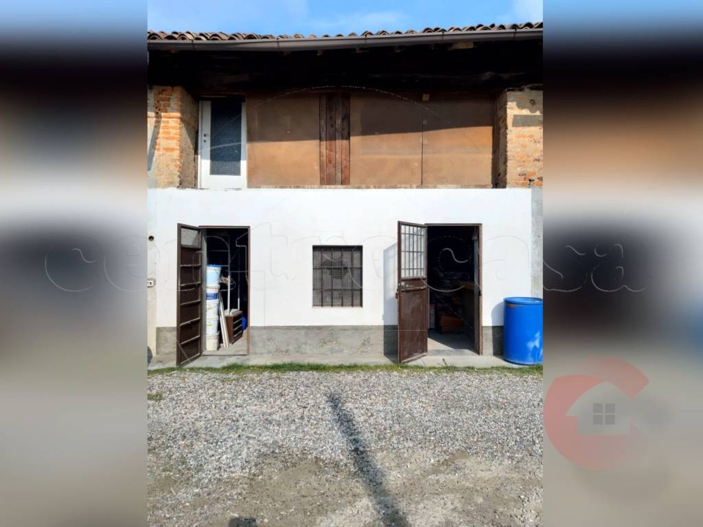 casa indipendente in vendita a Magenta