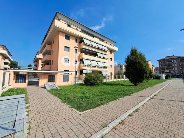 appartamento in vendita a Magenta