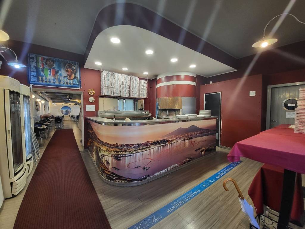 negozio in vendita a Magenta