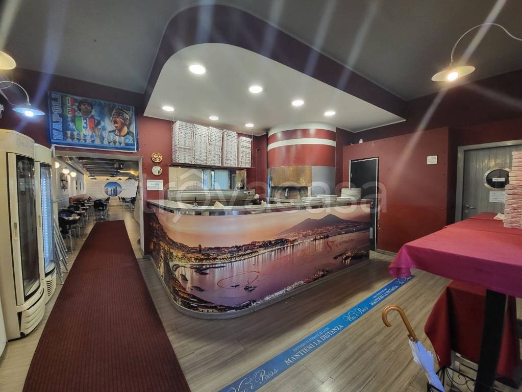 negozio in vendita a Magenta