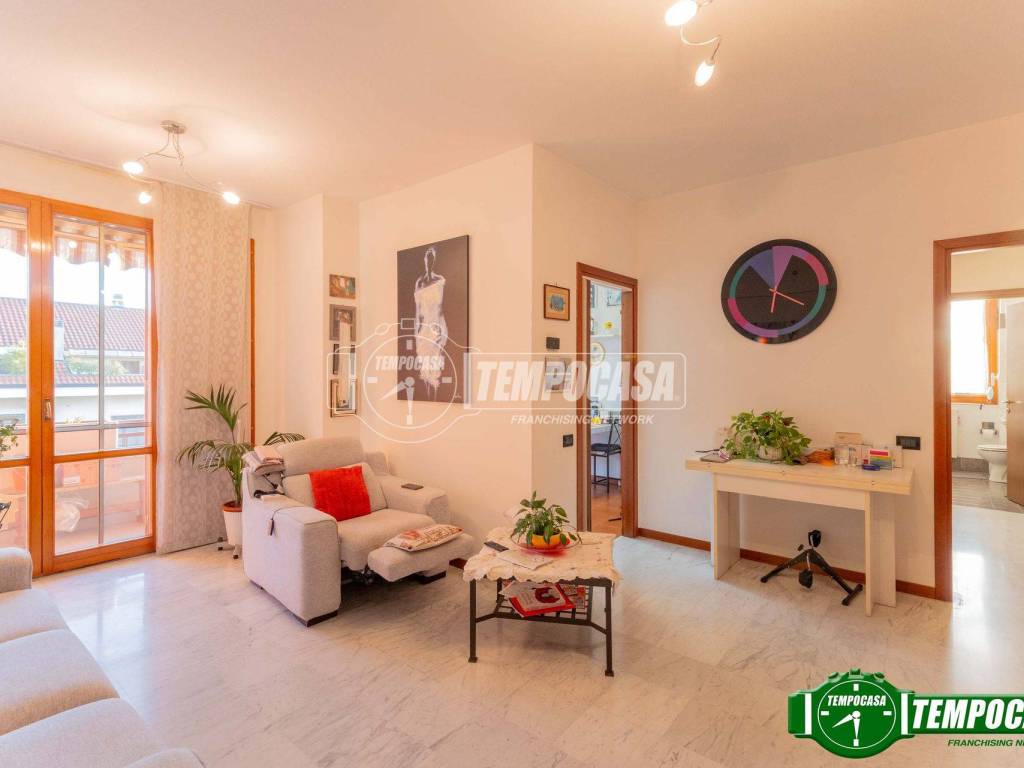 appartamento in vendita a Magenta