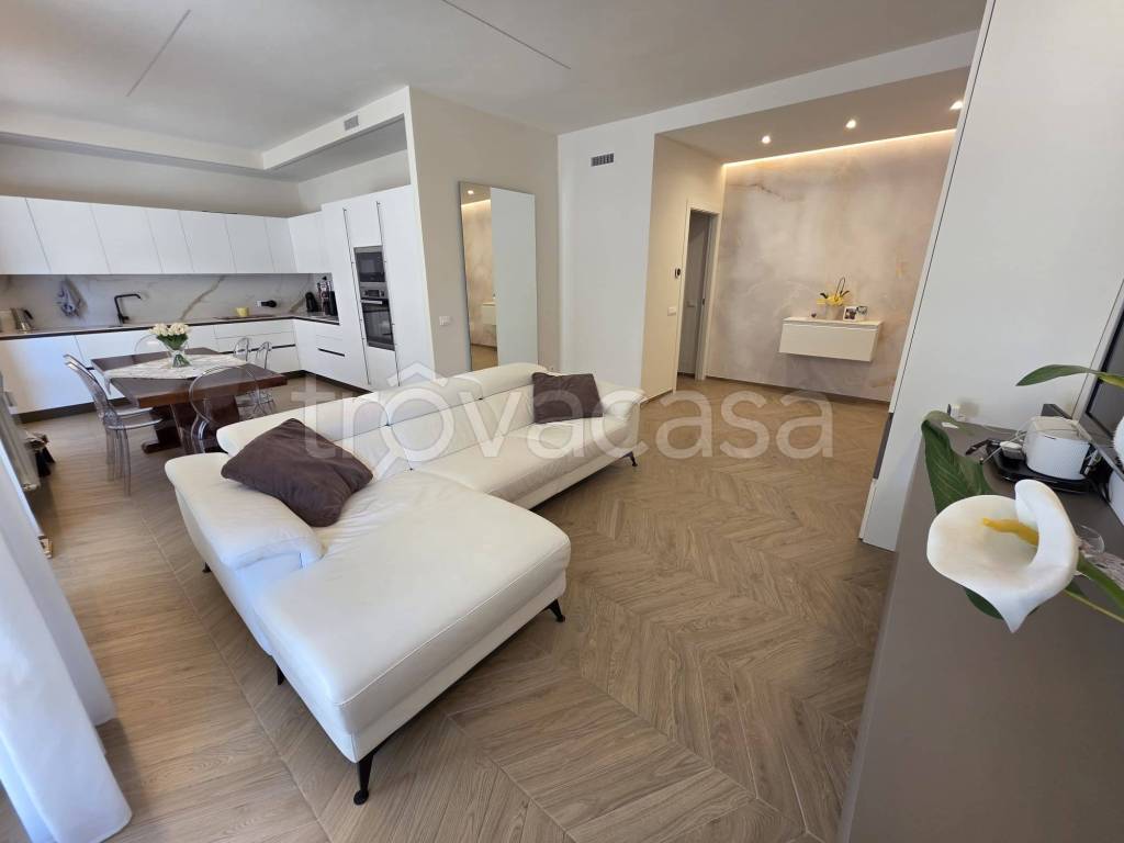 appartamento in vendita a Magenta