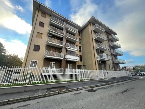 appartamento in vendita a Magenta