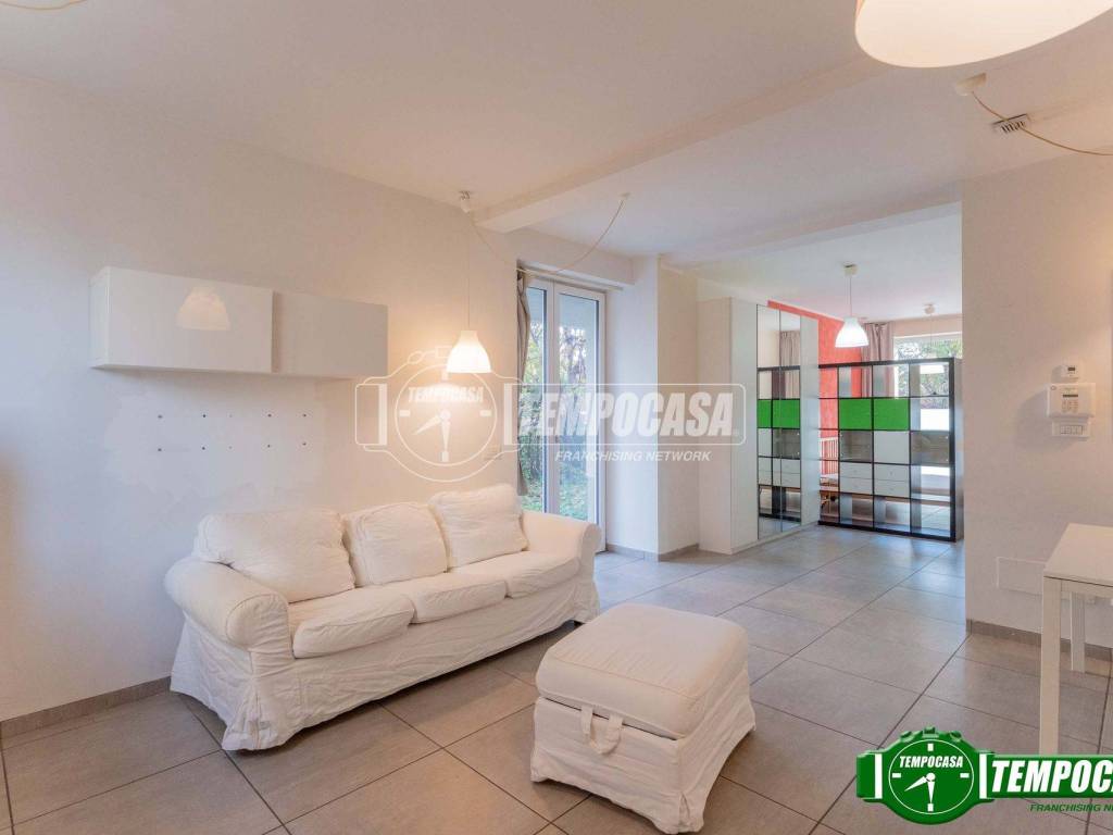 ufficio in vendita a Magenta