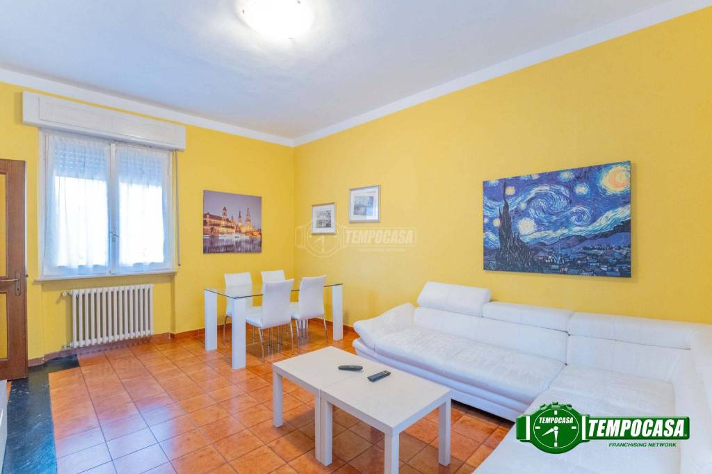 casa indipendente in vendita a Magenta