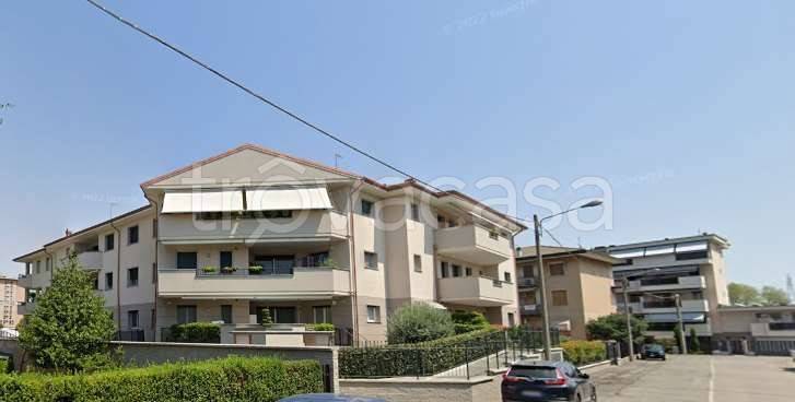 appartamento in vendita a Magenta