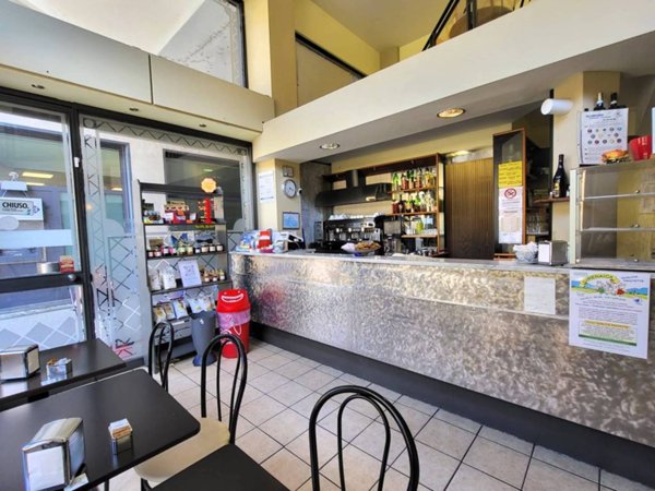 negozio in vendita a Magenta