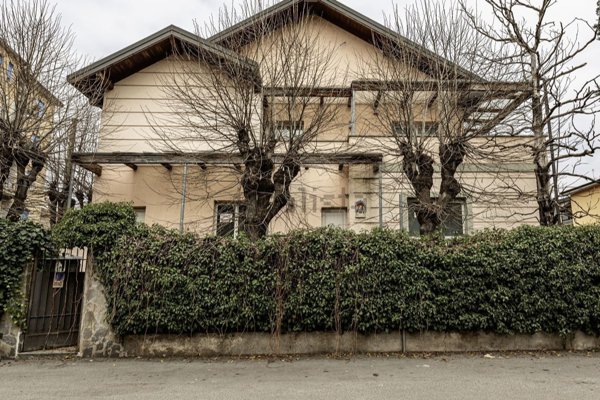 ufficio in vendita a Magenta