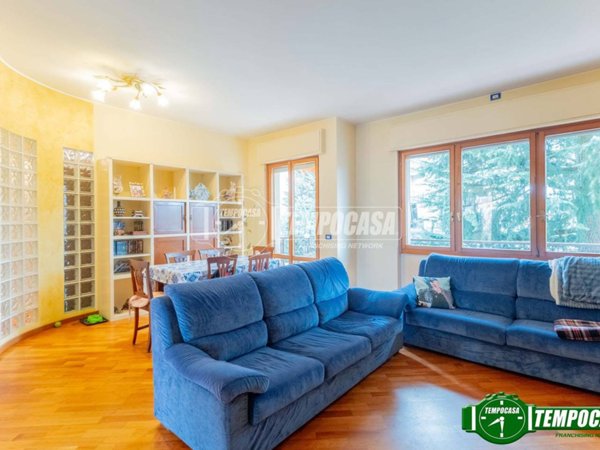 appartamento in vendita a Magenta