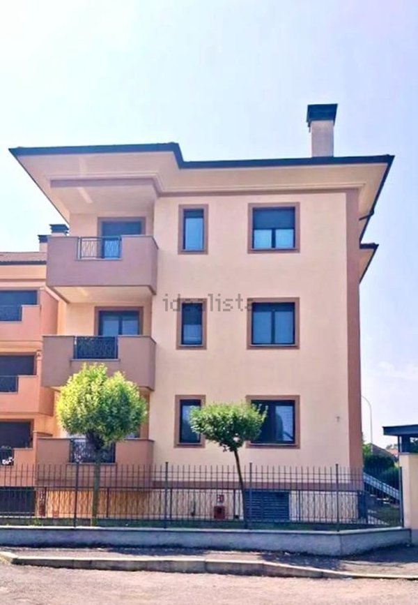 appartamento in vendita a Magenta