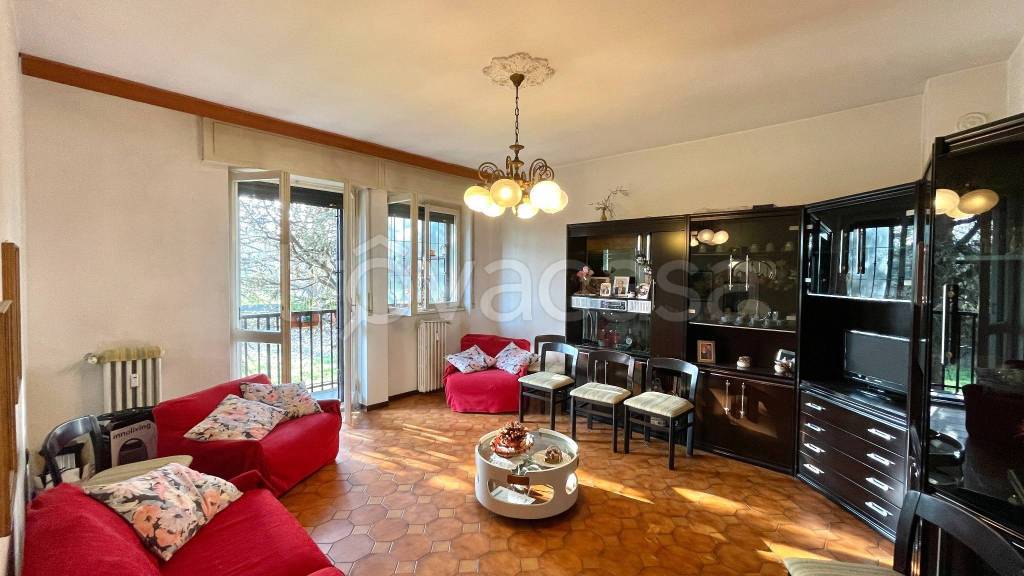 appartamento in vendita a Magenta