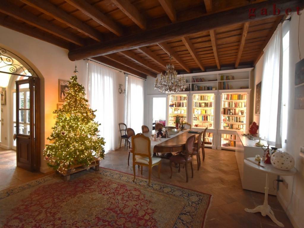 casa indipendente in vendita a Magenta