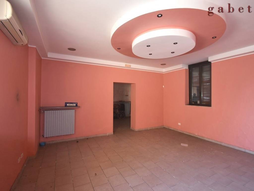 negozio in vendita a Magenta