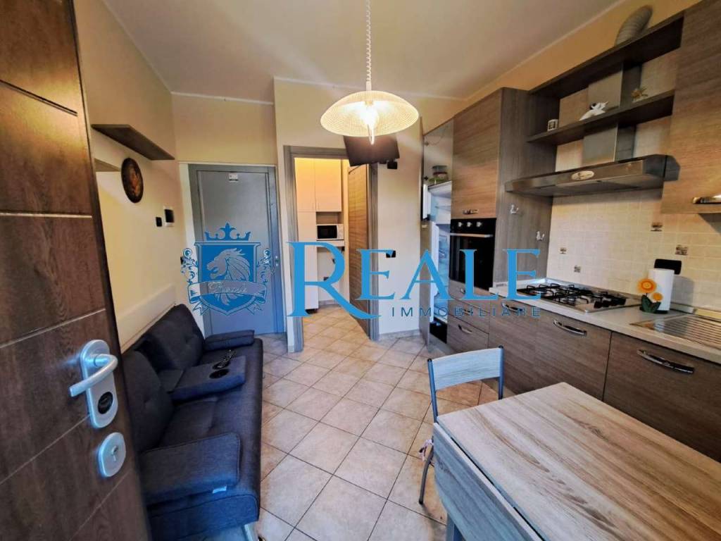 appartamento in vendita a Magenta in zona Ponte Vecchio