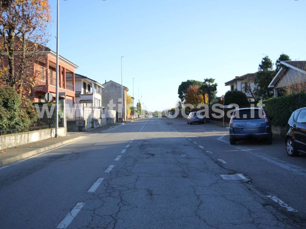 terreno edificabile in vendita a Magenta