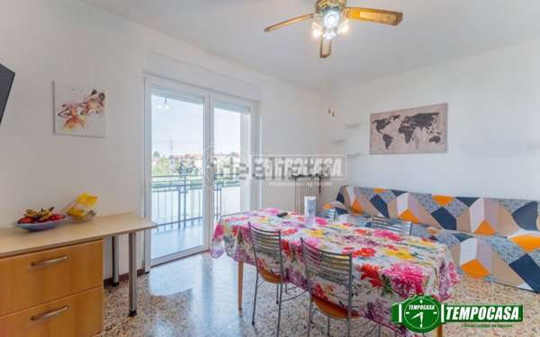 appartamento in vendita a Magenta in zona Ponte Nuovo