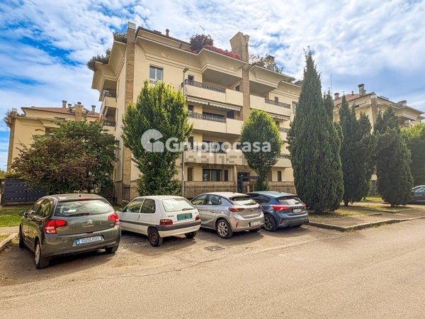 appartamento in vendita a Magenta