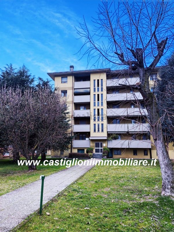 appartamento in vendita a Magenta