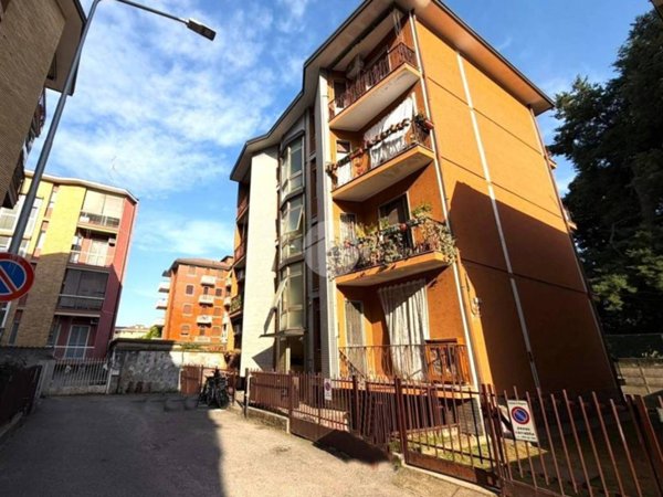 appartamento in vendita a Magenta