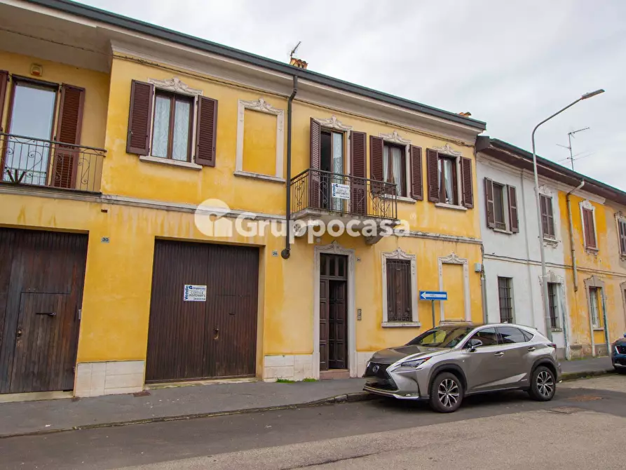 casa indipendente in vendita a Magenta