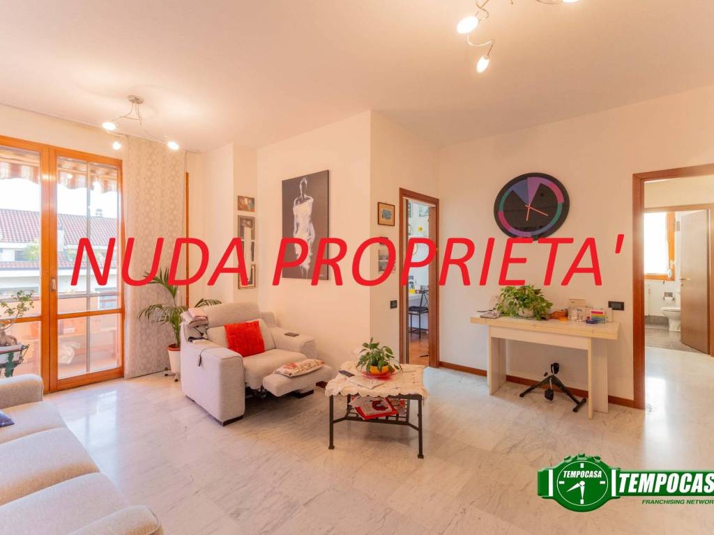 appartamento in vendita a Magenta