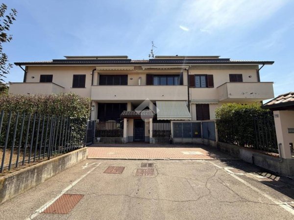 appartamento in vendita a Magenta