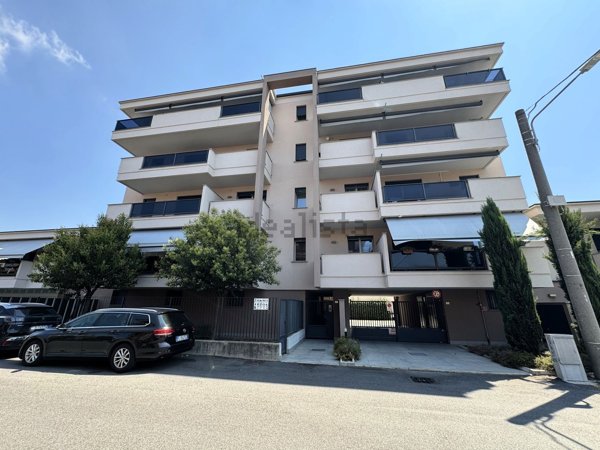 appartamento in vendita a Magenta