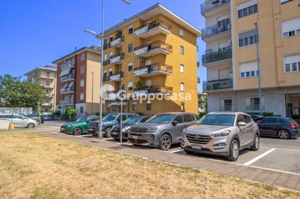 appartamento in vendita a Magenta
