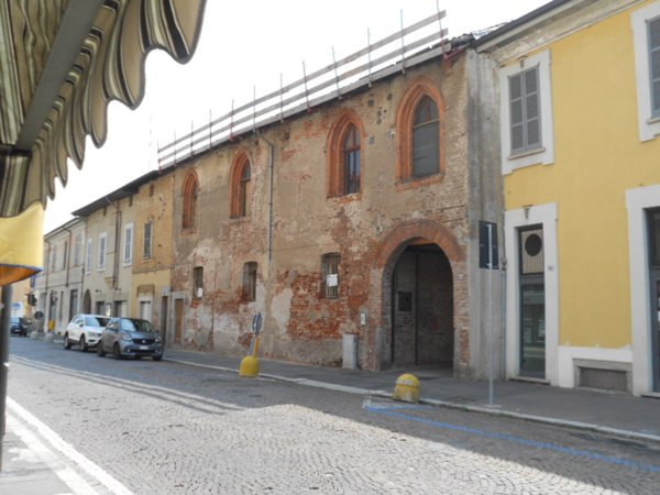 casa indipendente in vendita a Magenta