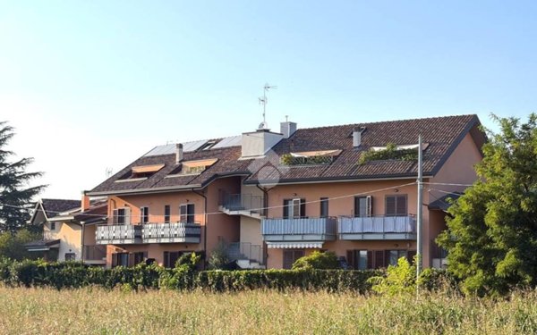 appartamento in vendita a Magenta