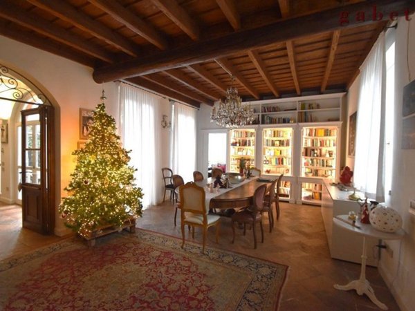 casa indipendente in vendita a Magenta