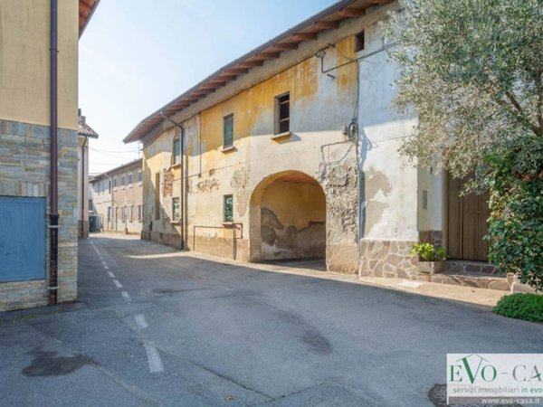 appartamento in vendita a Magnago