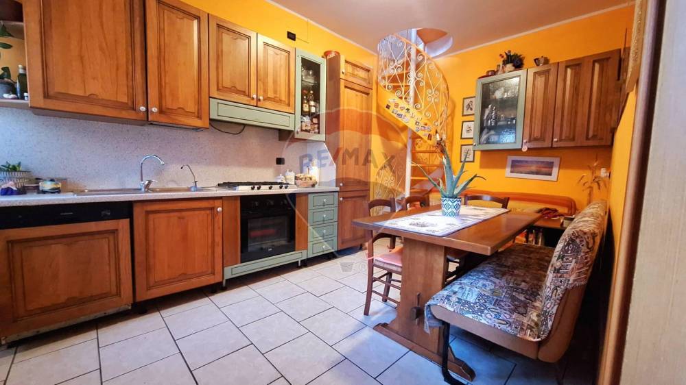appartamento in vendita a Magnago