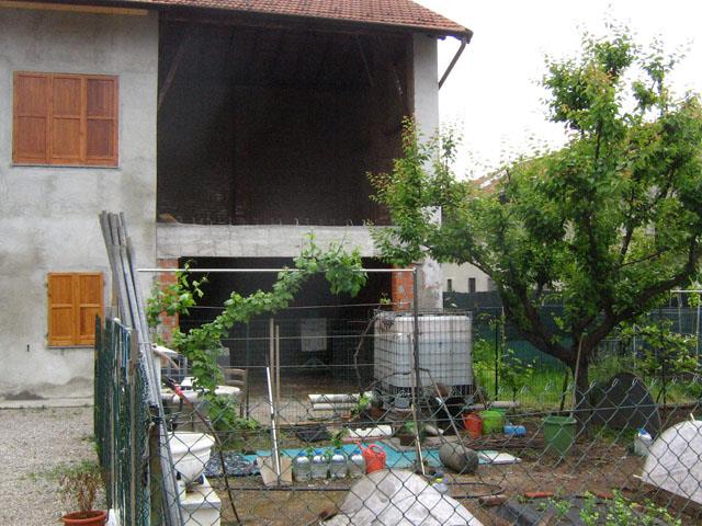 casa indipendente in vendita a Magnago