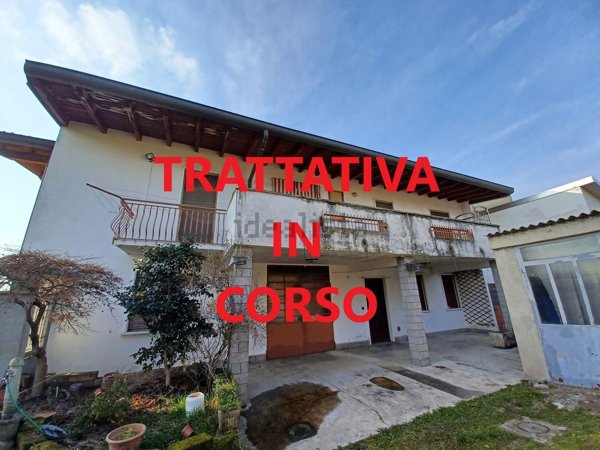 appartamento in vendita a Magnago in zona Bienate